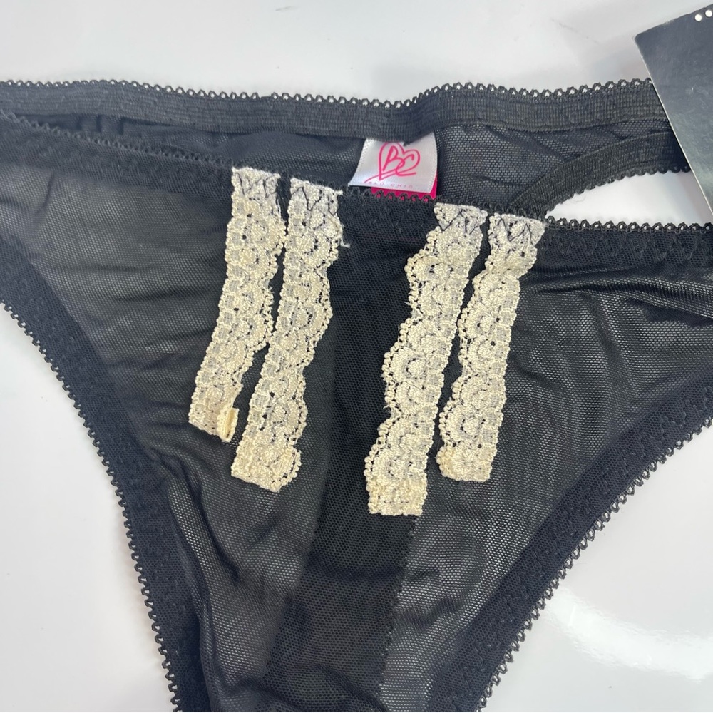 Blu Chic Intimates Lace Thong Panties M Medium - Picture 2 of 5
